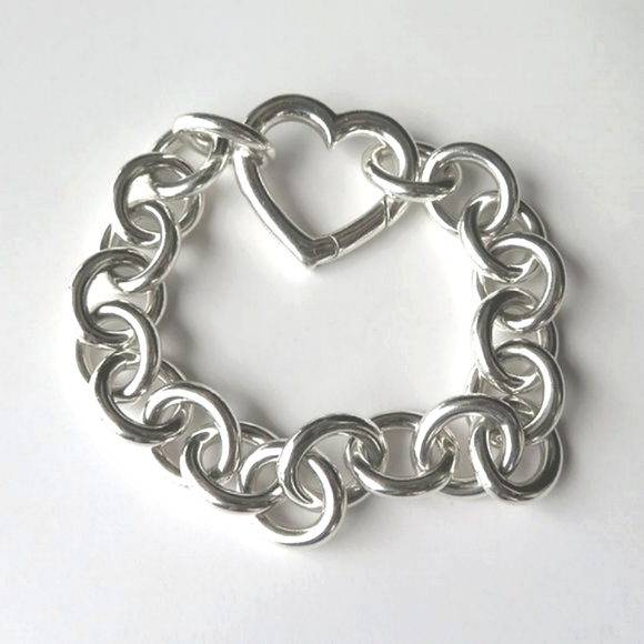 TIFFANY & Co Heart Clasp Chain Bracelet - Picture 7 of 17